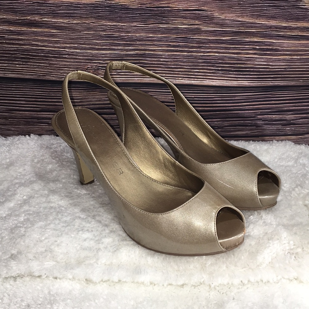 Marc Fisher champagne slingback peep toe heels 6.5